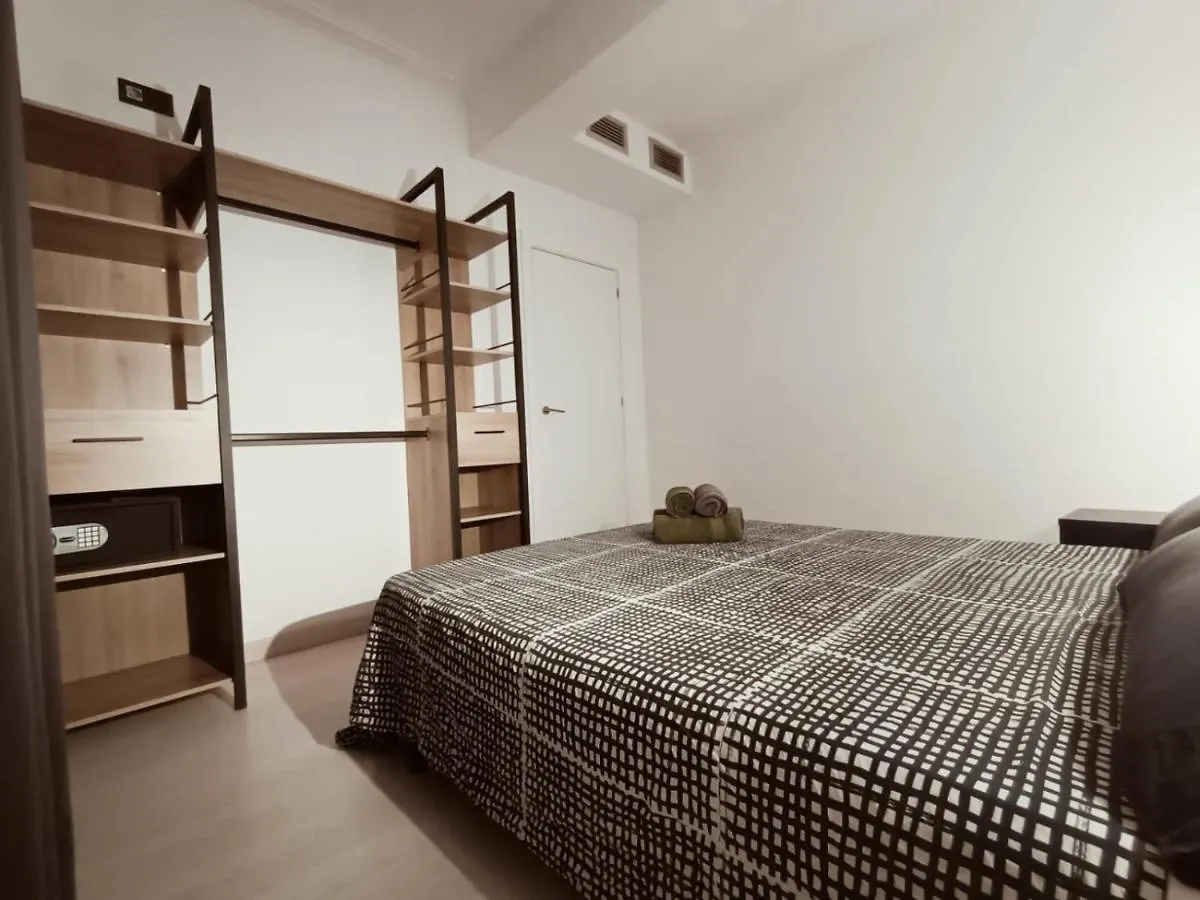 Molino Fresh Apartment Barcelona Spain